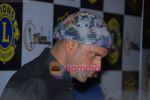 Manoj Bajpai at Lions Gold Awards in Bhaidas Hall on 11th Jan 2011 (25).JPG